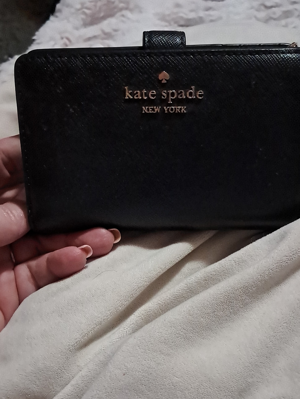 kate spade black saffiano continental wallet with gold-tone logo